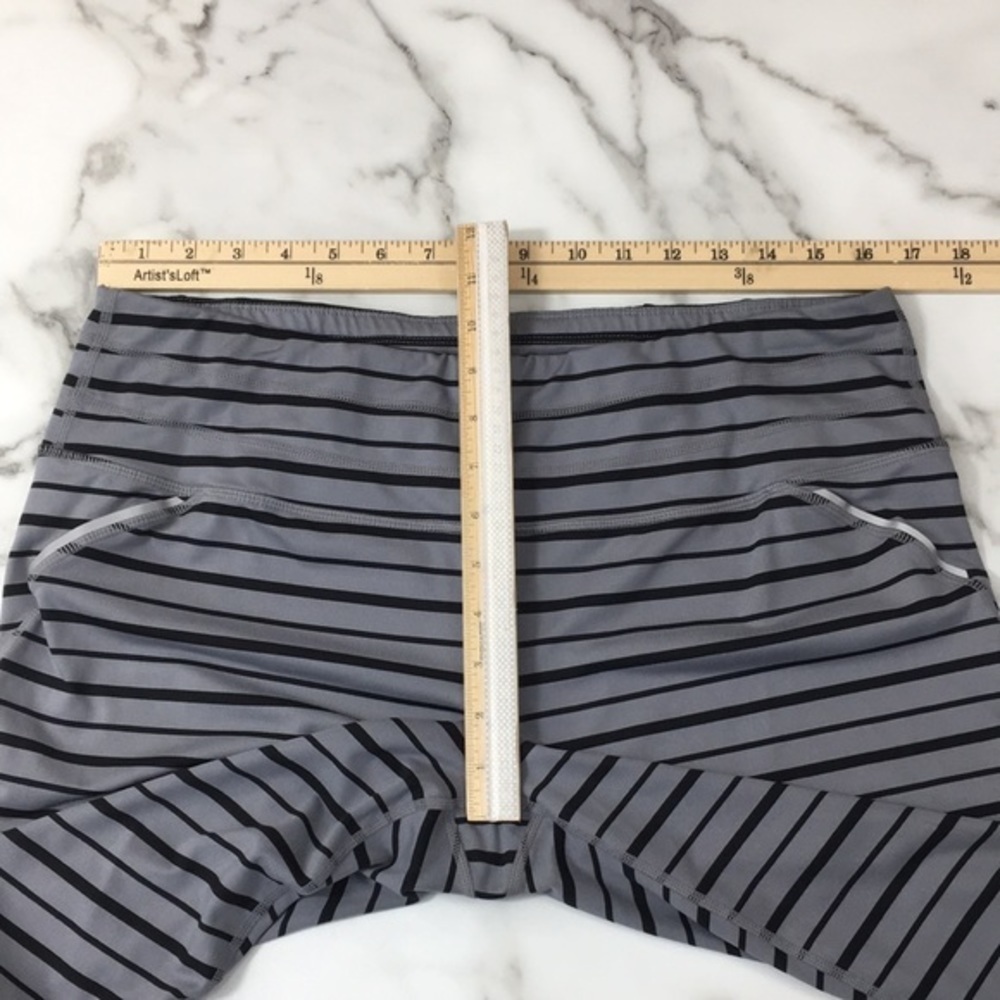 Athleta Gray Black Relay Striped Legging Womens XL Running - Picture 9 of 14